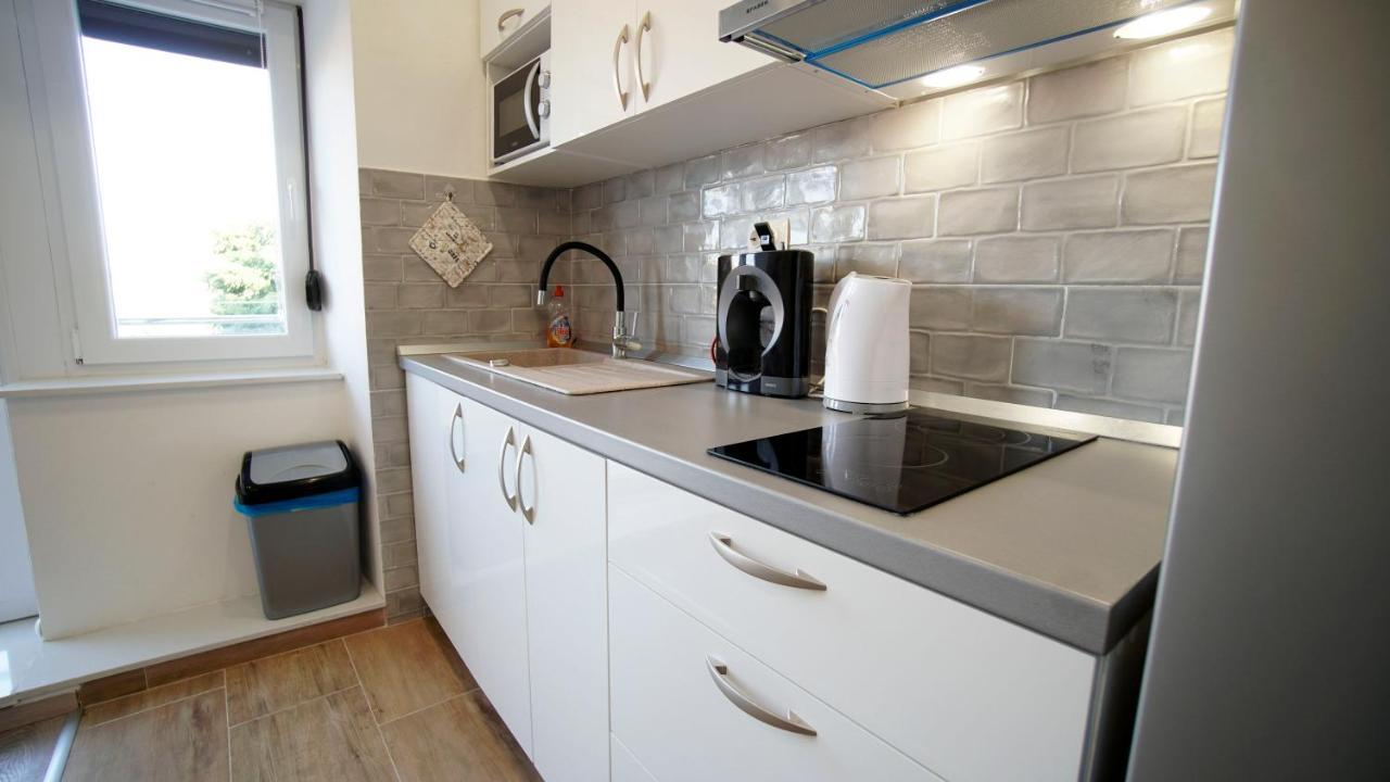 Apartment Caramela Nin Exteriör bild